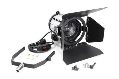 Wyatt Gatling DTW 2000 1000 Watt Tungsten Light for Studio Photography by Wyatt Gatling