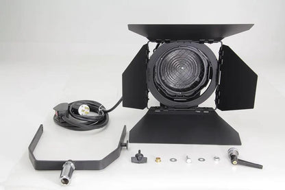 Wyatt Gatling DTW 2000 1000 Watt Tungsten Light for Studio Photography by Wyatt Gatling