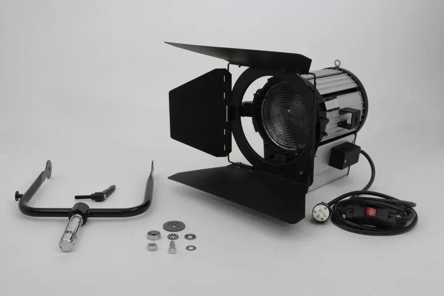 Wyatt Gatling DTW 5000 2000 Watt Tungsten Studio Light by Wyatt Gatling