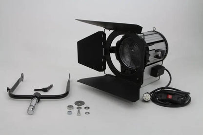 Wyatt Gatling DTW 5000 2000 Watt Tungsten Studio Light by Wyatt Gatling