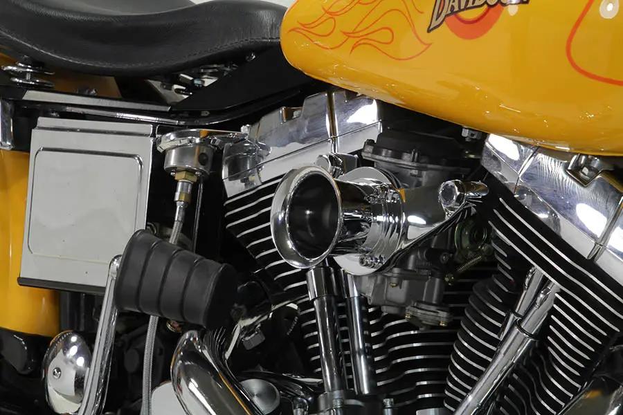 V-Twin Chrome Wyatt Gatling Velocity Stack Assembly for Harley Davidson FXST (1993-2002) by V-Twin