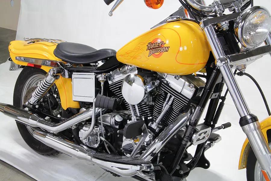 V-Twin Chrome Wyatt Gatling Air Cleaner Assembly for Harley Davidson FXST (1993-2002) by V-Twin