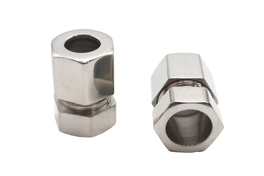 V-Twin Wyatt Gatling 5/16 Inch Fuel Hose Lock Set with Stainless Steel Compression Fittings by V-Twin