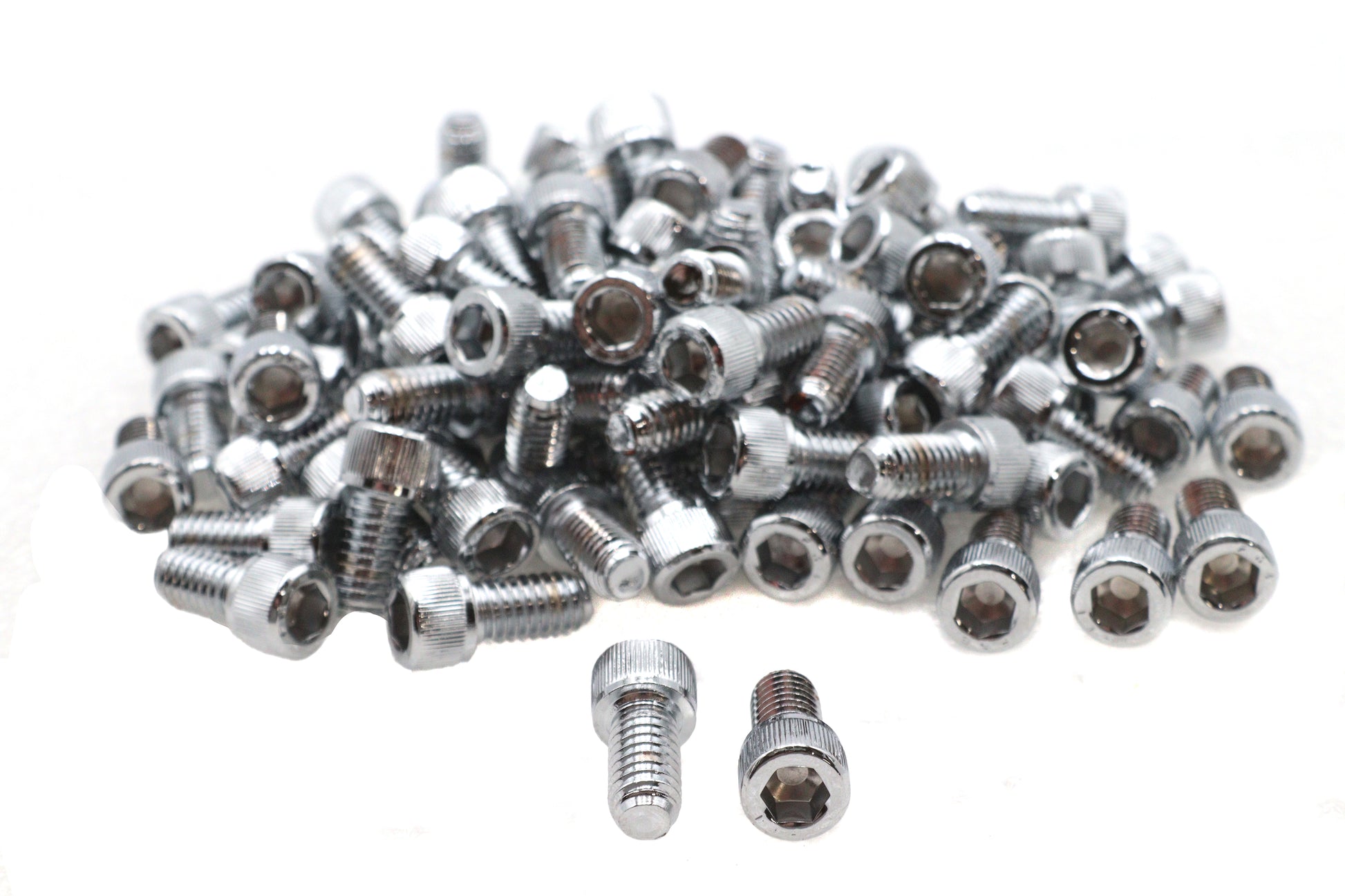 V-Twin Allen Socket Cap Bolt Knurled Chrome 5/16 inch x 5/8 inch