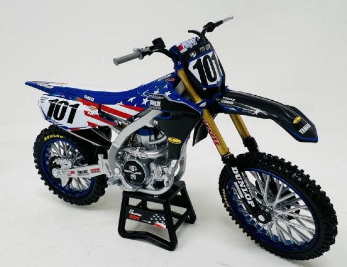 NEWRAY 58423 1/12 Yamaha YZ450F Motocross of Nations Eli Tomac #101 Model