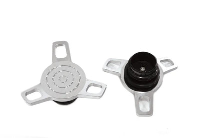 Wyatt Gatling T03-0344 Spinner Style Vented and Non-Vented Gas Cap Set for Harley Davidson by Wyatt Gatling