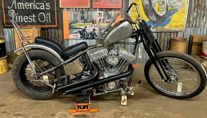 Wyatt Gatling Chopper 2.5 Gallon Gas Tank with Pre-1975 3/8 Inch NPT Petcock Fitting by Wyatt Gatling