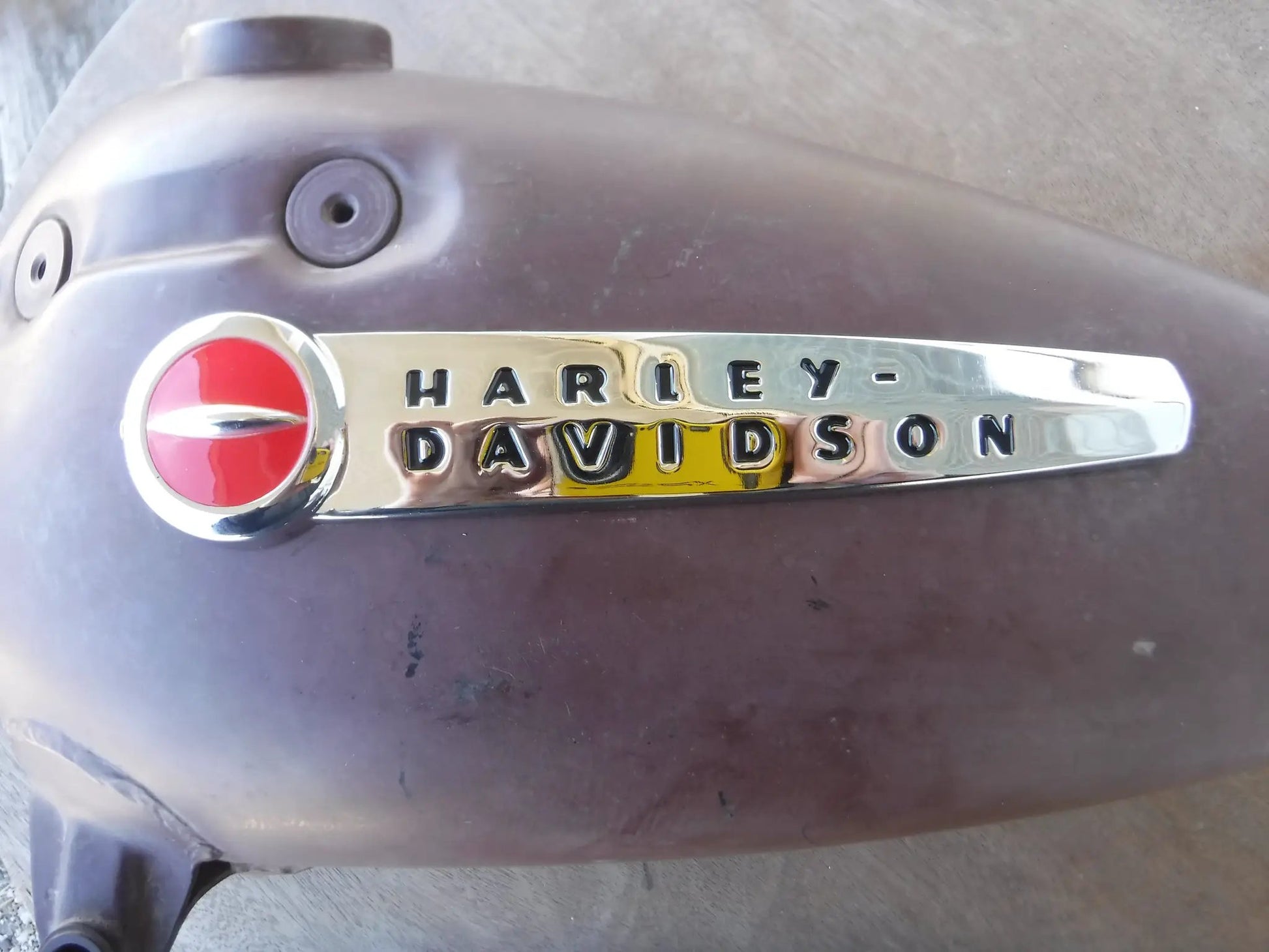 V-Twin Eagle Iron Tank Emblem Set for Harley Davidson 1947-1950 Models by V-Twin