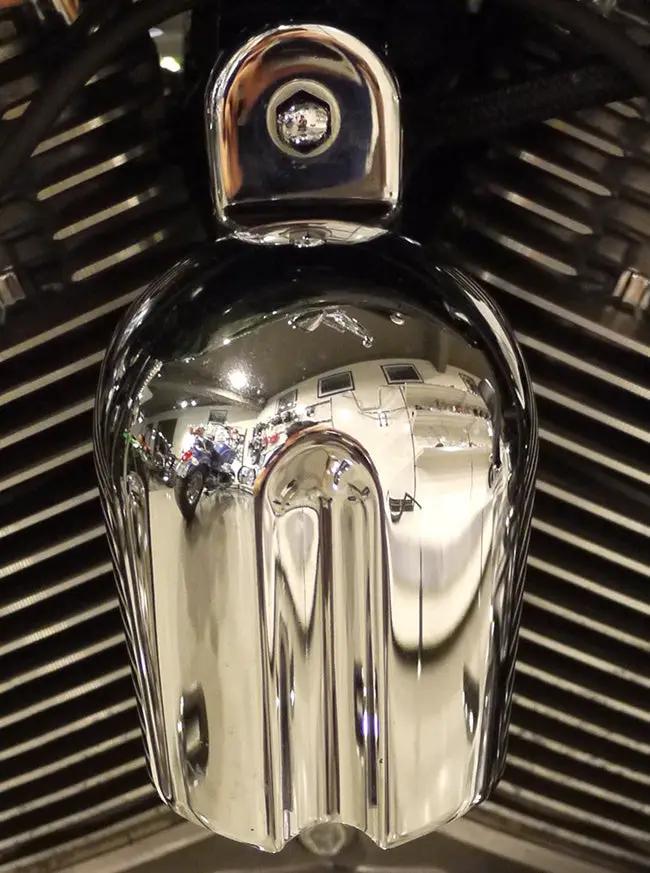V-Twin Chrome Horn Cover for Harley Davidson FL Models (Part #77460B4) by V-Twin