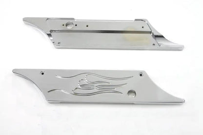V-Twin Wyatt Gatling Saddlebag Face Plate with Flame Winged Latch Cover for Harley Davidson FLT (1993-2002) by V-Twin