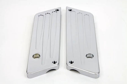 V-Twin Wyatt Gatling Milled Saddlebag Face Plate with Chrome Finish for Harley Davidson FLT 1993-2002 by V-Twin