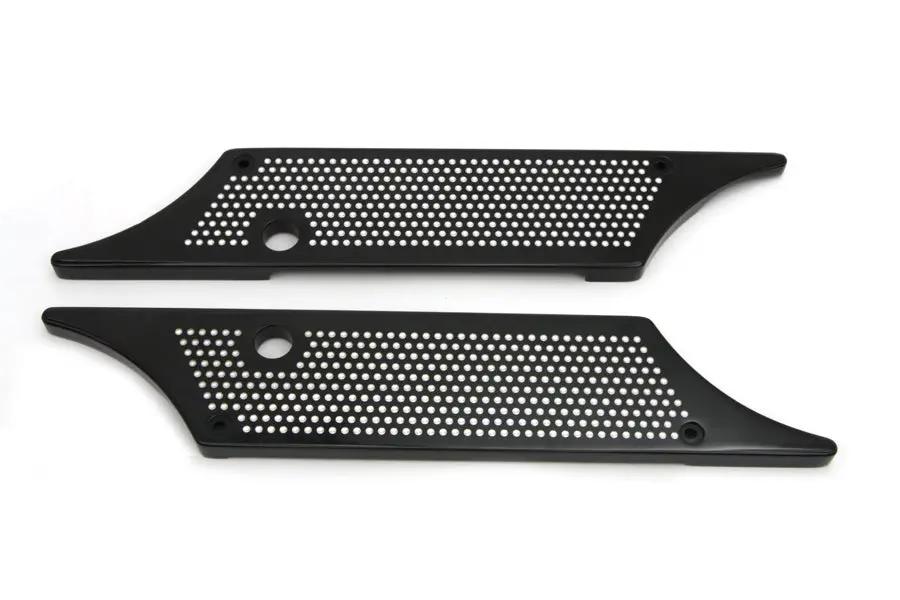 V-Twin Wyatt Gatling Saddlebag Face Plate with Black Perforated Winged Style Latch Cover for Harley Davidson FLT by V-Twin