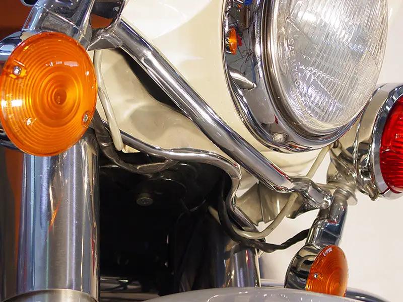V-Twin Lower Fairing Trim Chrome for Harley Davidson FLT (1996-2005) by V-Twin