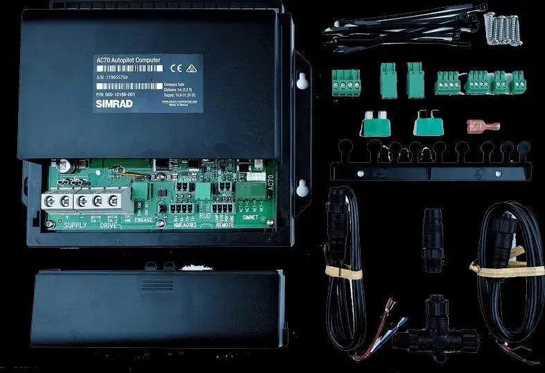 Aticus Computer Simrad AC70 Autopilot Computer - Atticus Goods