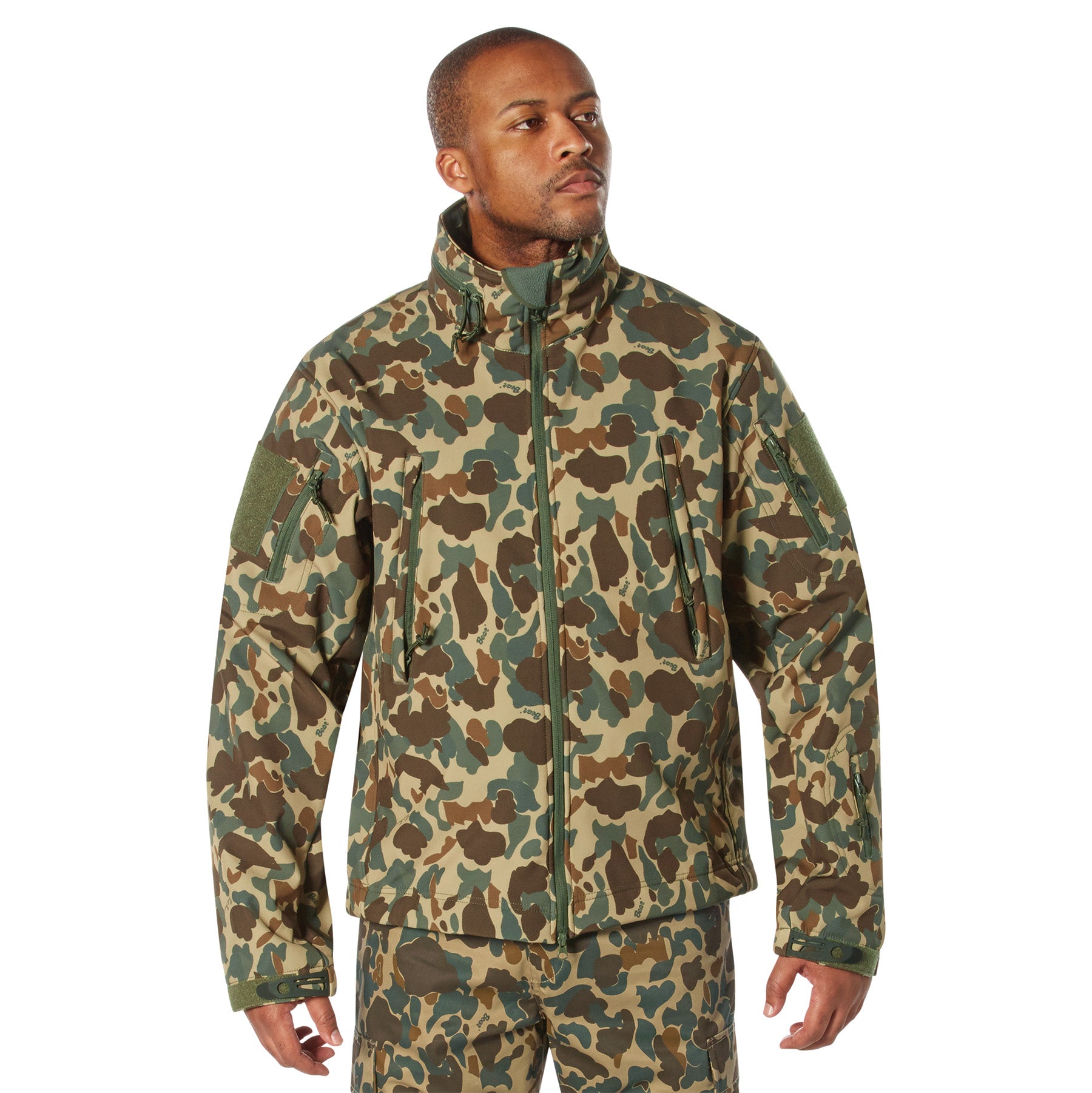 Rothco Fred Bear Camo Special Ops Soft Shell Jacket Size M – Tactical Waterproof Hunting and Outdoor Jacket