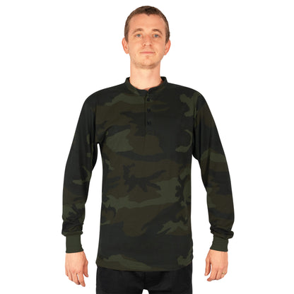 Rothco Long Sleeve Henley T-Shirt in Midnight Woodland Camo – Size Large