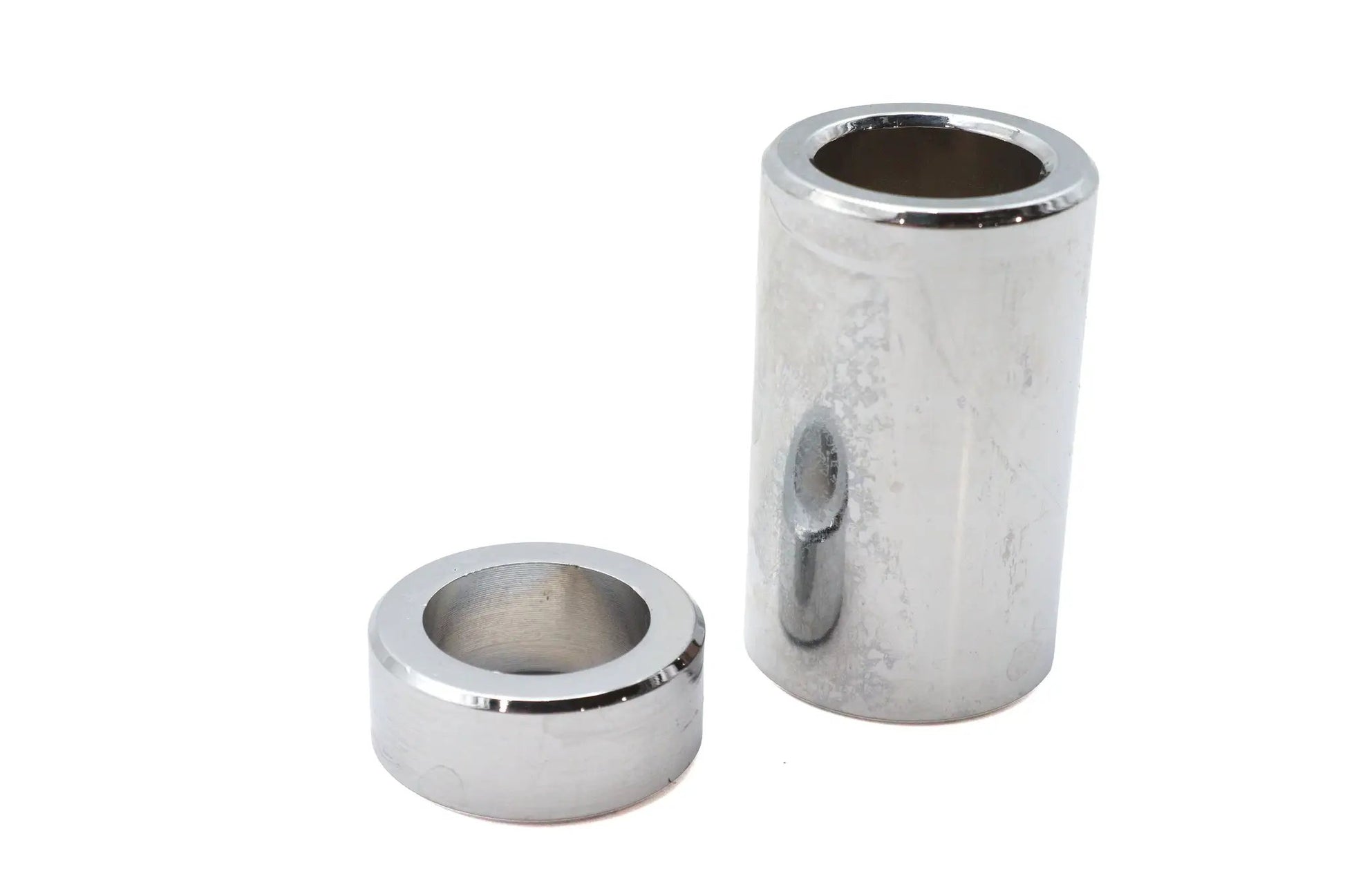 V-Twin Chrome Rear Axle Spacer Set for Harley Davidson FXST Models by V-Twin