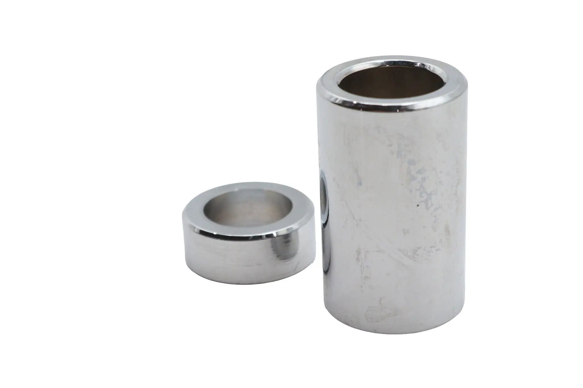 V-Twin Chrome Rear Axle Spacer Set for Harley Davidson FXST Models by V-Twin