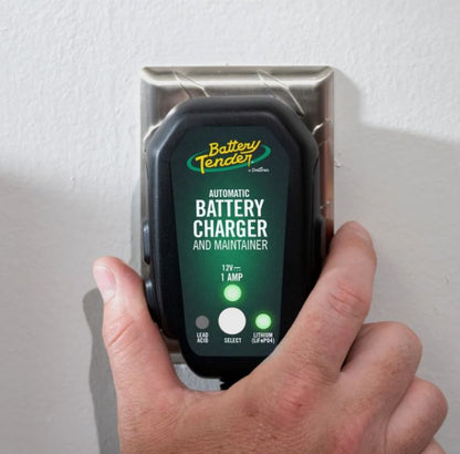 Battery Tender Jr Lead Acid & Lithium Battery Charger - Model 022-0199-DL-WH by Battery Tender