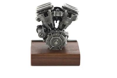 V-Twin Panhead Motor Model on Wooden Base – Classic Motorcycle Engine Replica by V-Twin