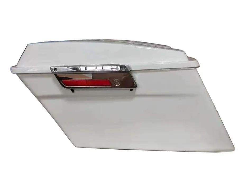 V-Twin Saddlebag Kit White for Harley Davidson FLT (1993-2002) by V-Twin