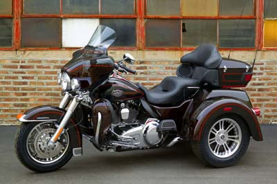 National Cycle V-Stream Light Tint Ultra Low Windshield for Harley Davidson FLHT (1996-2005)