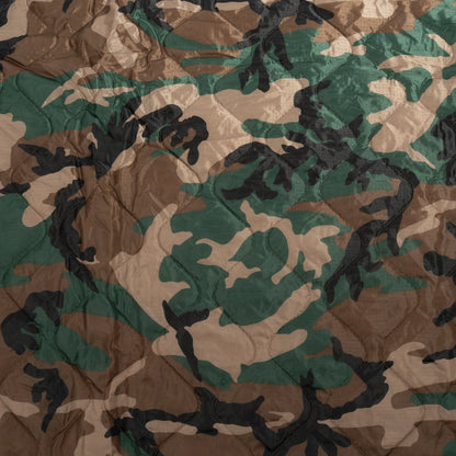 Rothco G.I. Type Camo Poncho Liner Woodland Camo – Versatile Insulation and Emergency Blanket