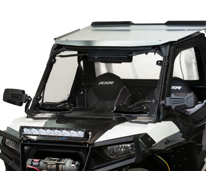 SEIZMIK Windshield Full-Vented with Scratch-Resistant Poly Material - Part Number 50-25035KIT
