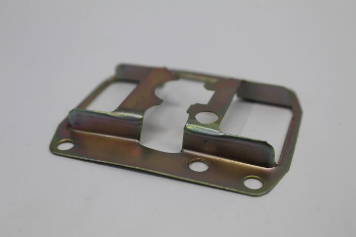 MIKUNI VM36/16 Carburetor Plate for Enhanced Performance and Durability