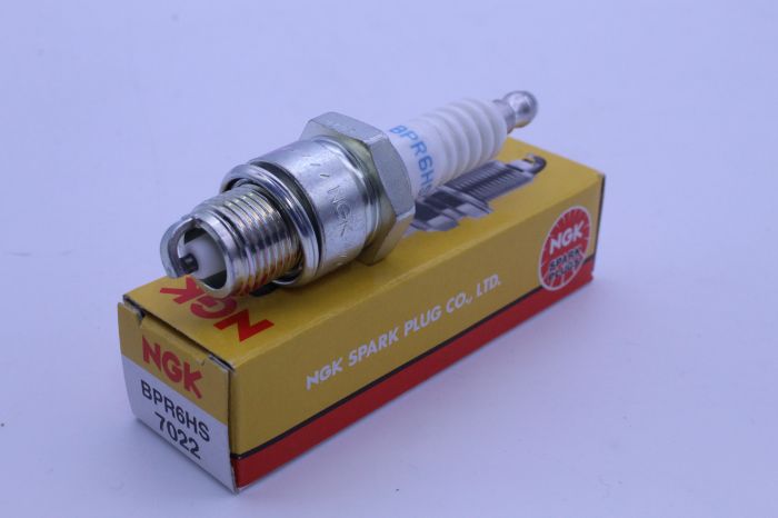 NGK BPR6HS Spark Plug - Part Number 7022 for Optimal Engine Performance