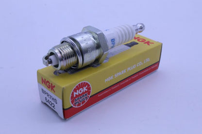 NGK BPR7HS Nickel Spark Plug with 0.7MM Gap - Part Number 6422