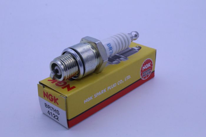 NGK 4122 BR7HS Nickel Spark Plug with 0.7mm Gap