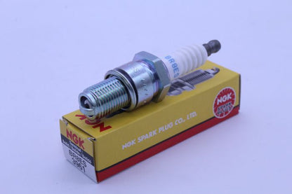 NGK BR8ES Nickel Spark Plug with Solid Terminal and 0.8mm Gap