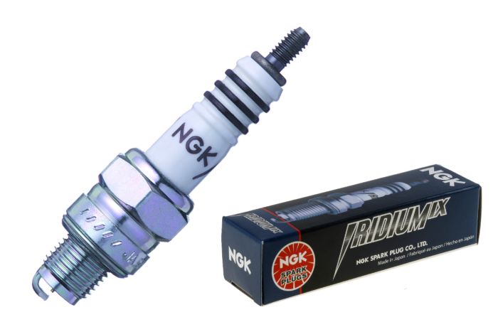 NGK 7544 CR7HIX Iridium IX Spark Plug - High Performance for Your Engine