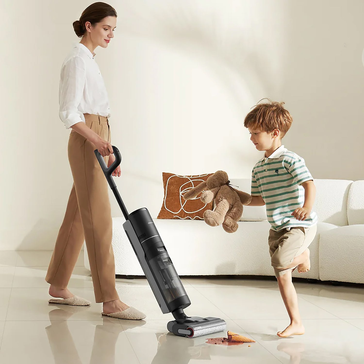 DREAME(R) H12 DUAL Vacuum and Mop with 35-Minute Runtime and 900 mL Tank