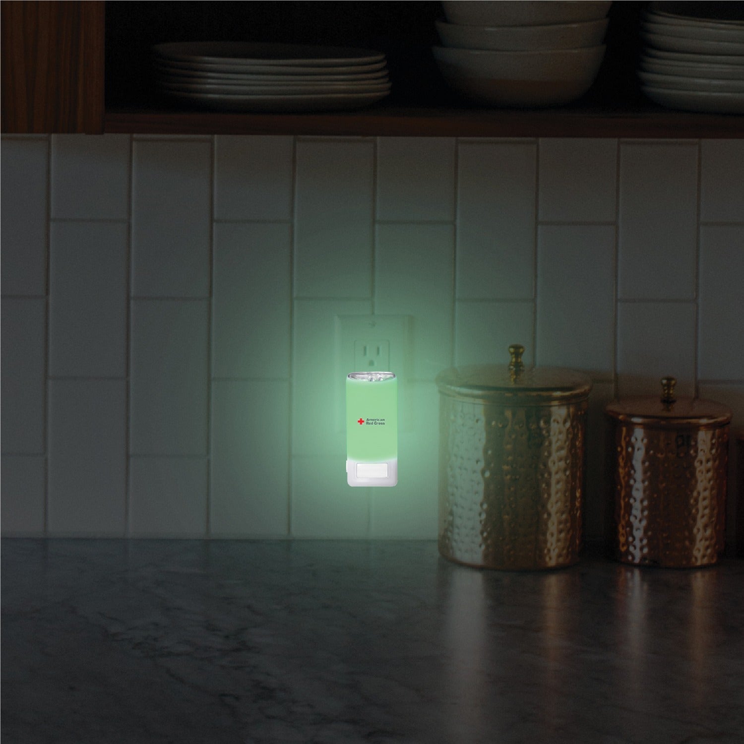 ETON® ARCBB202C-SNG Blackout Buddy Clear White Emergency LED Light and Night Light