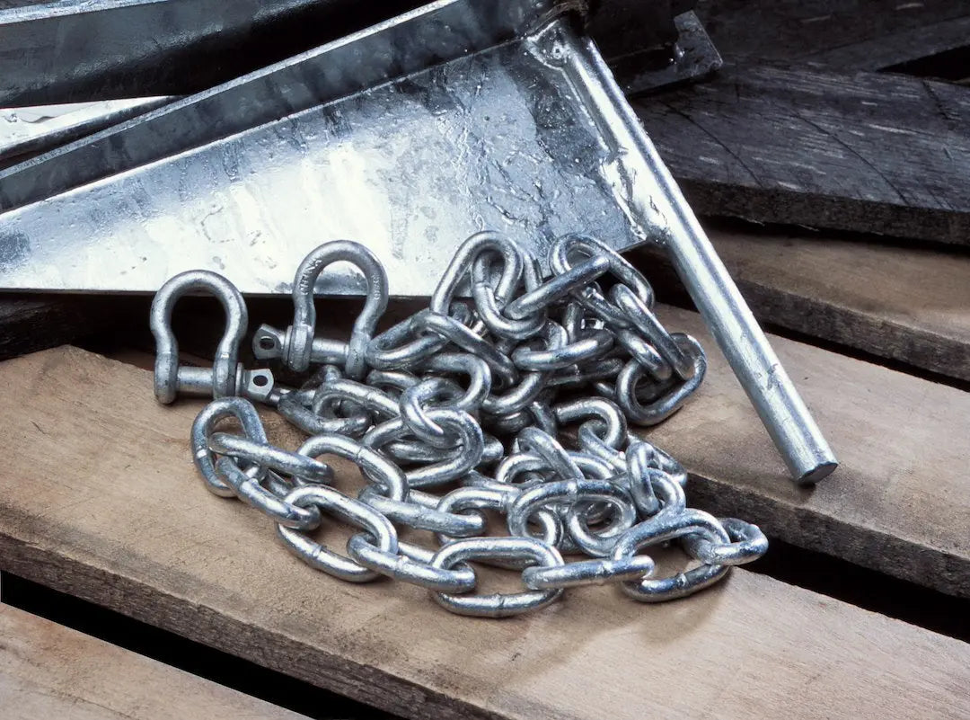 TIE DOWN 1/4 inch x 5 ft Galvanized Chain - Durable Lifting and Securing Hardware
