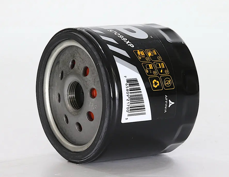 WIX Filtr LD WIX XP Oil Filter - Part Number 57099XP for Enhanced Engine Protection