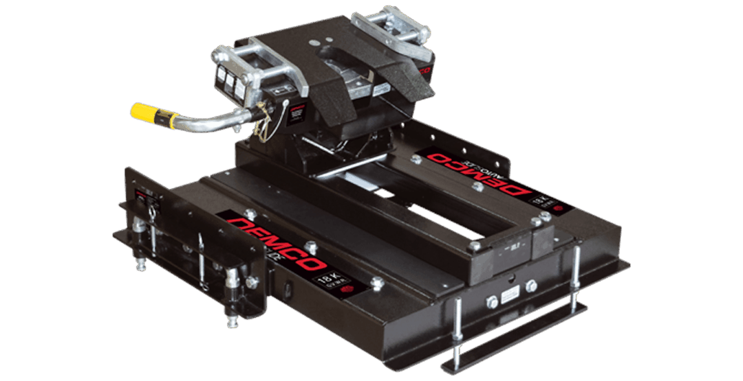 DEMCO 8550022 Fifth Wheel Hitch 18K DP – Heavy-Duty Trailer Connection for 18,000 lb Towing Capacity