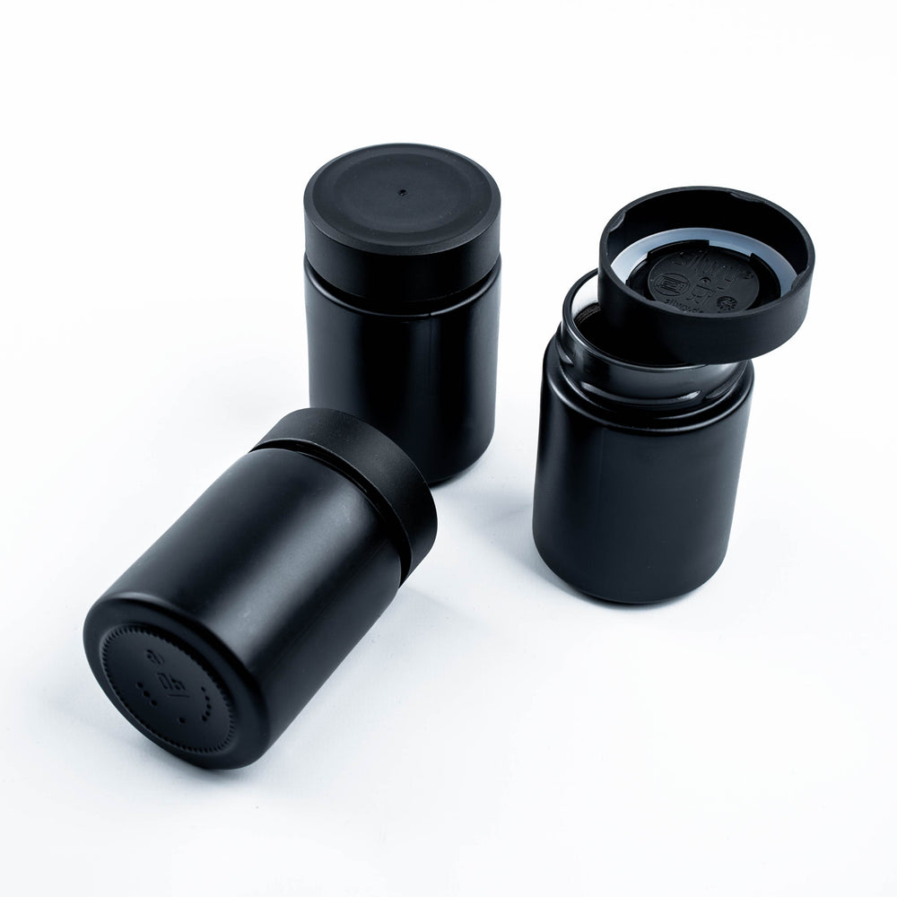 SILWY MAGNET FM192BBBSM Glass All Black 192 ml Bottle