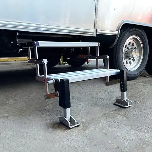 TORKLIFT GlowStep Revolution for Airstream – Durable Aluminum Truck Step with Non-Slip Surface