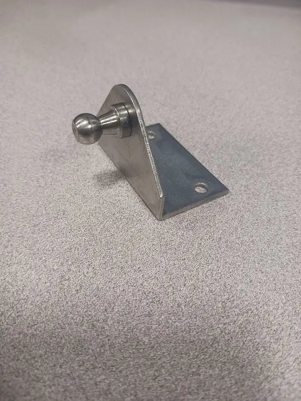 Attwood Mari SL40SSP37 Flat Mount Bracket with 10mm Ball