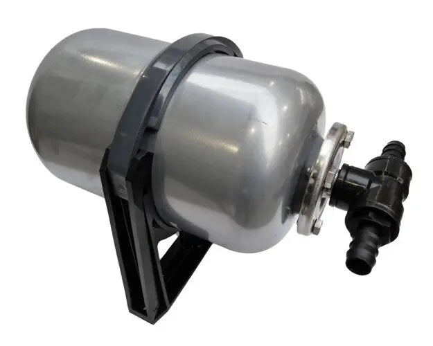 Johnson Pump 093657202 Accumulator Tank, 2 Gallon Capacity, 3/4 Inch Inlet/Outlet