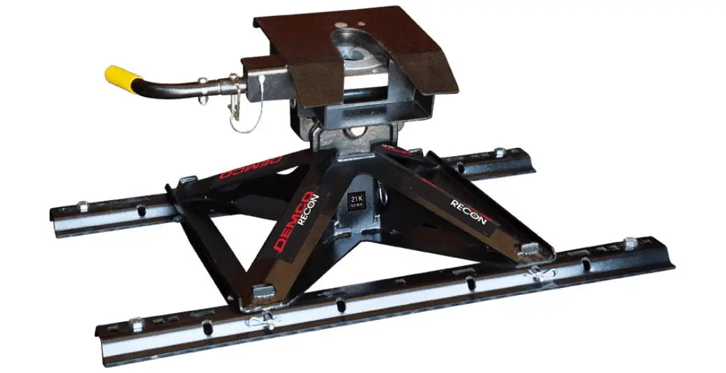 DEMCO 8550044 21K Recon Hitch with Bed Rails for Heavy-Duty Towing