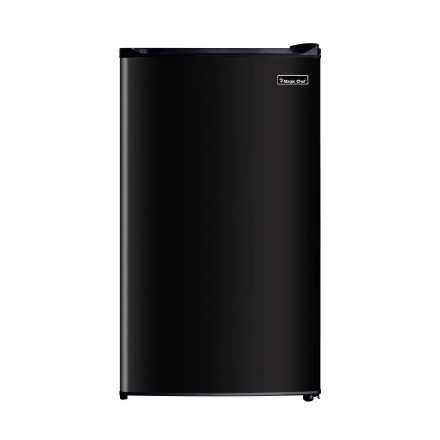 Magic Chef MCBR350B2 3.5 cu ft Black Refrigerator - Compact and Efficient Kitchen Storage