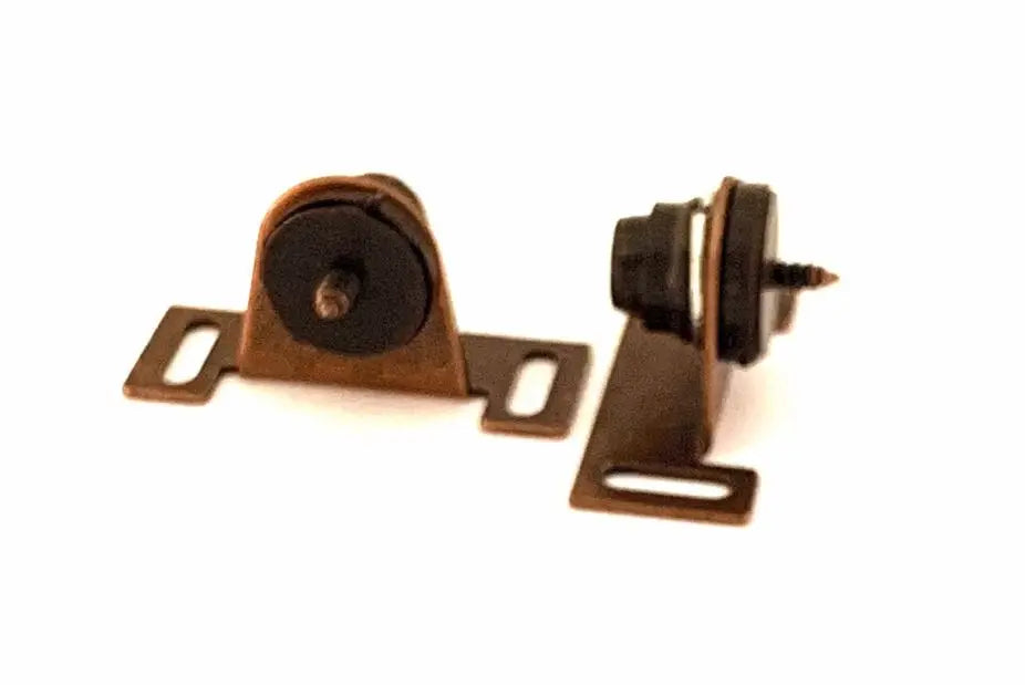 JR Products Bull Dog Catch Part Number 70305 – Heavy-Duty Door Latch for Trailers and Utility Vehicles