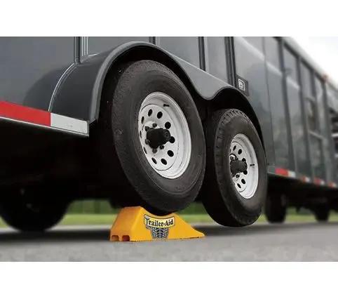 Camco Trailer Aid Yellow Box - Lightweight Tire Changing Ramp for Trailers and RVs by CAMCO