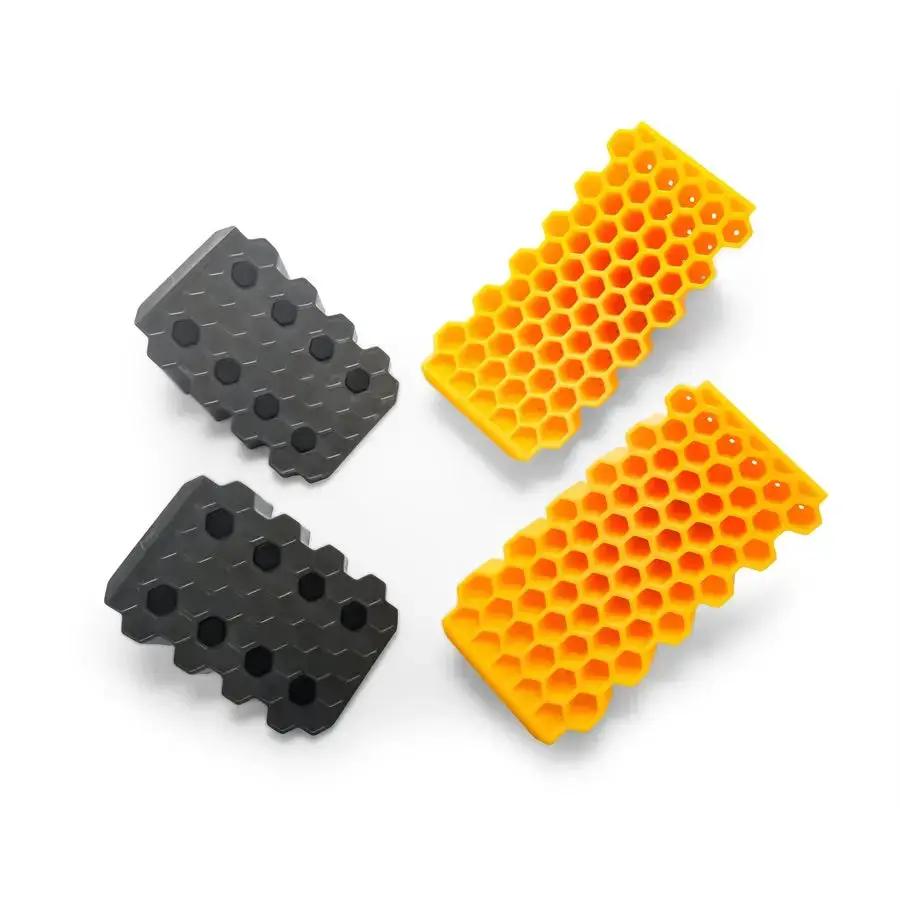 Camco Curved Leveler and Wheel Chock Set (Part #44425) by CAMCO