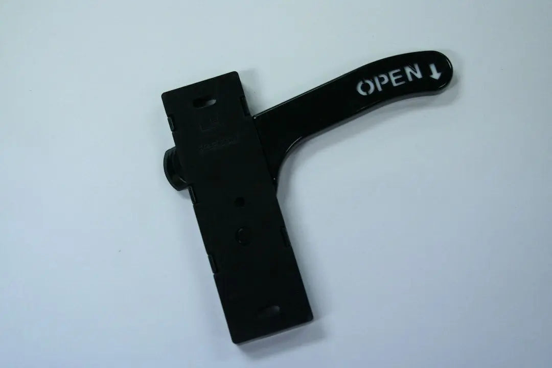 AP Products Screen Door Lever Latch Model 015201472