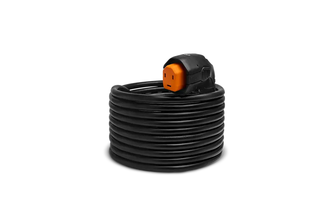 SMART PLUG R30303A 30 Amp RV Power Cord with Dual Configuration - Black